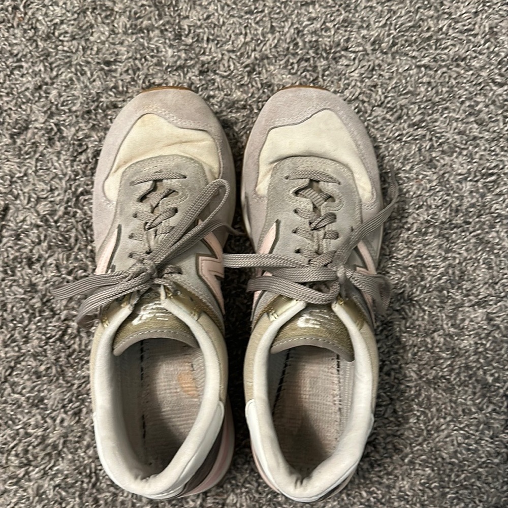 Womens New Balance Shoes